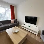 Sehir Merkezinde Kiralik Apartament