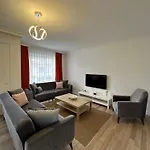 Apartament Sehir Merkezinde Kiralik *