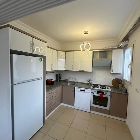 Appartement Sehir Merkezinde Kiralik