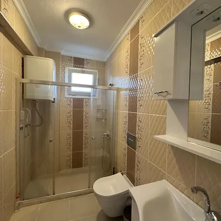 Sehir Merkezinde Kiralik Φετιγιέ